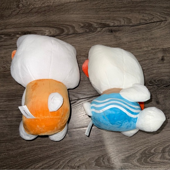 Hello Kitty Plush Bundle - Picture 2 of 2